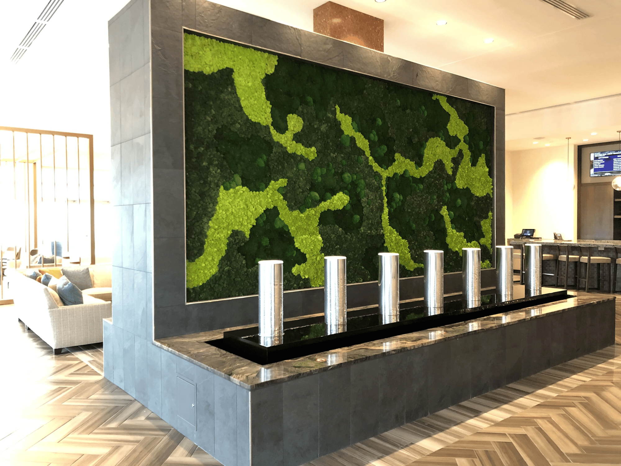 Moss_Wall-Embassy_Suites_LandmarkNatura03